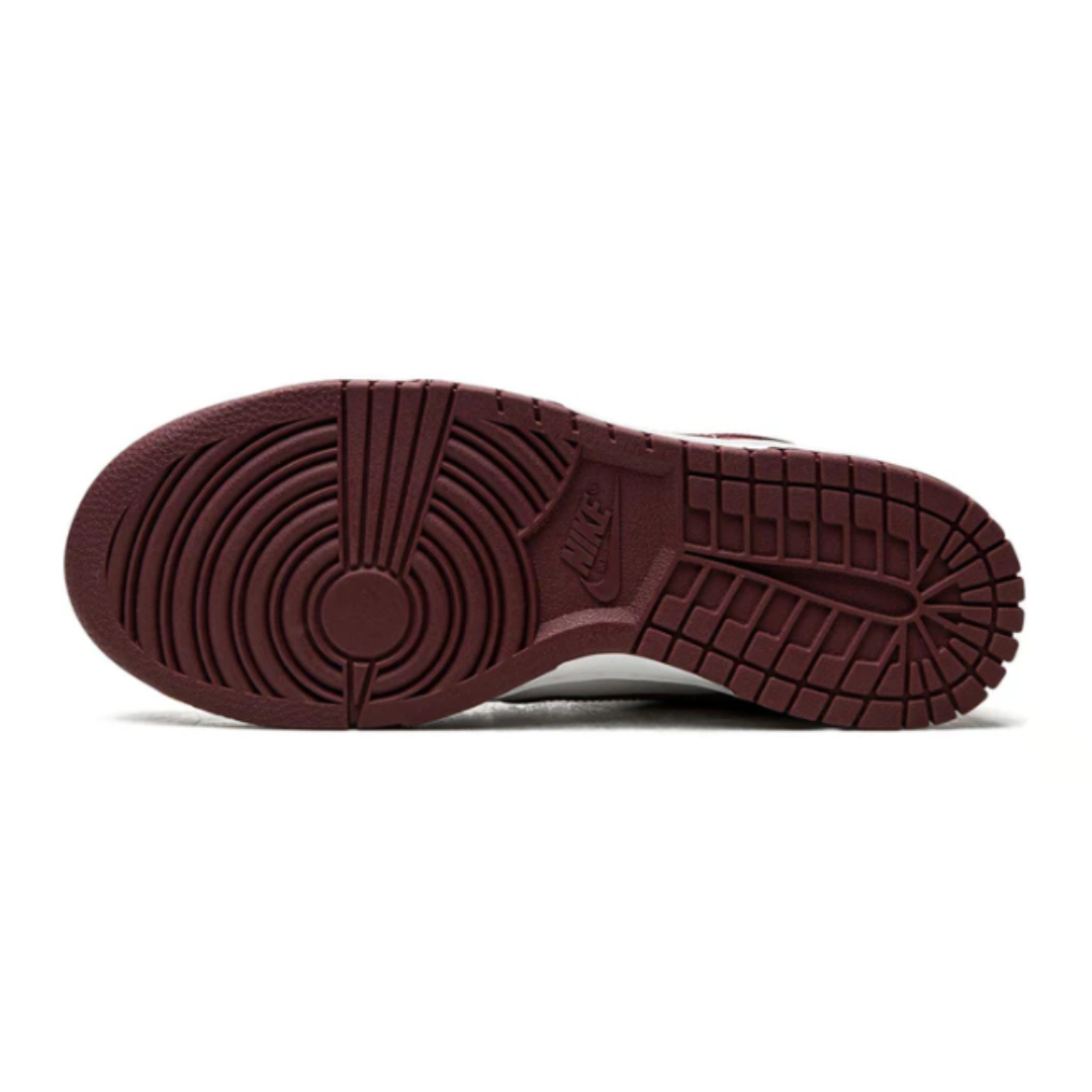 NIKE DUNK LOW "Dark Beetroot" – Image 4
