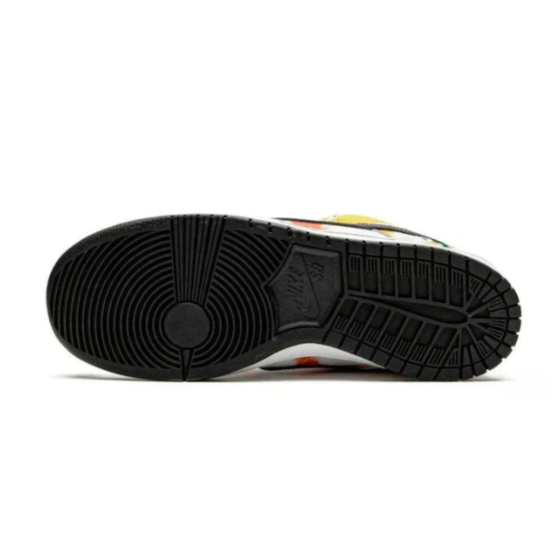 SB Dunk Low "Tie-Dye Rayguns 2019 - White" – Image 5