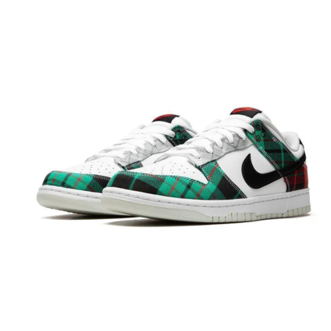 NIKE Dunk Low Tartan Plaid – Image 3