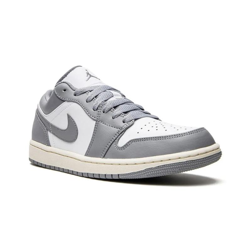 Air Jordan 1 Low Vintage Grey sneakers – Image 2