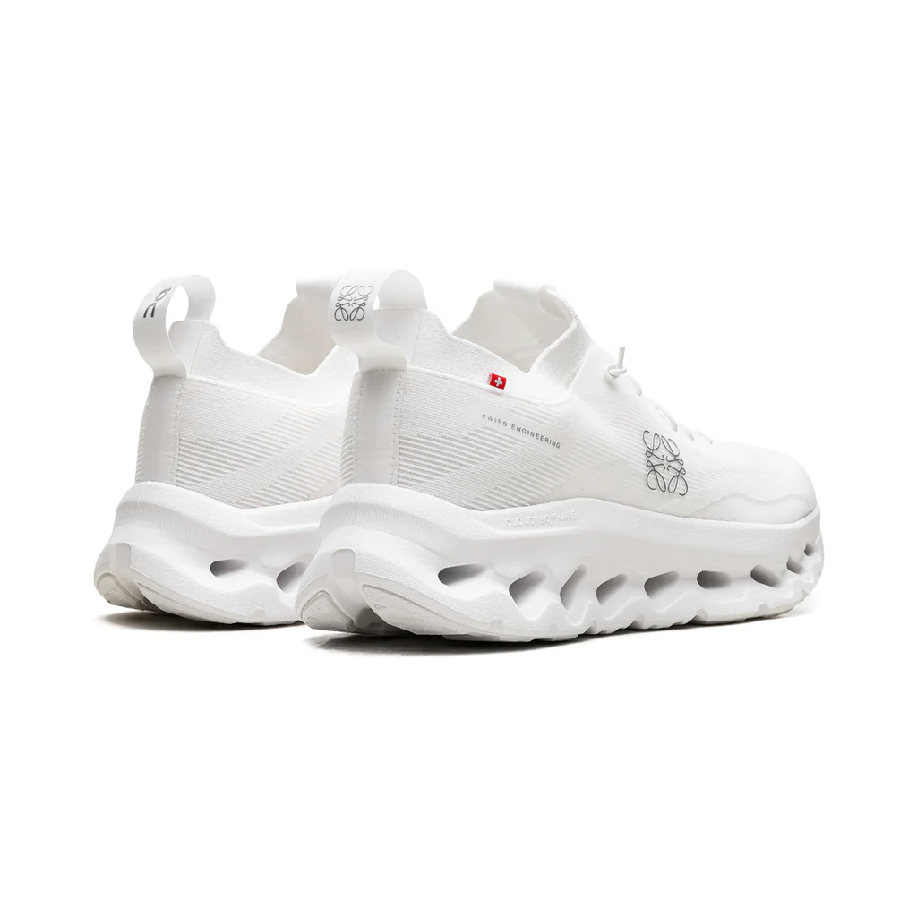 On Running Cloudtilt "Loewe All White" – Image 3